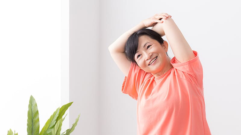 ストレッチする人