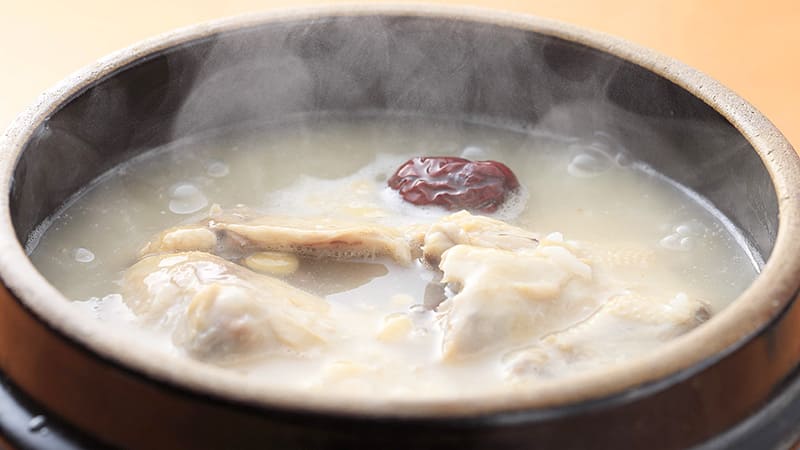 サムゲタン（参鶏湯）